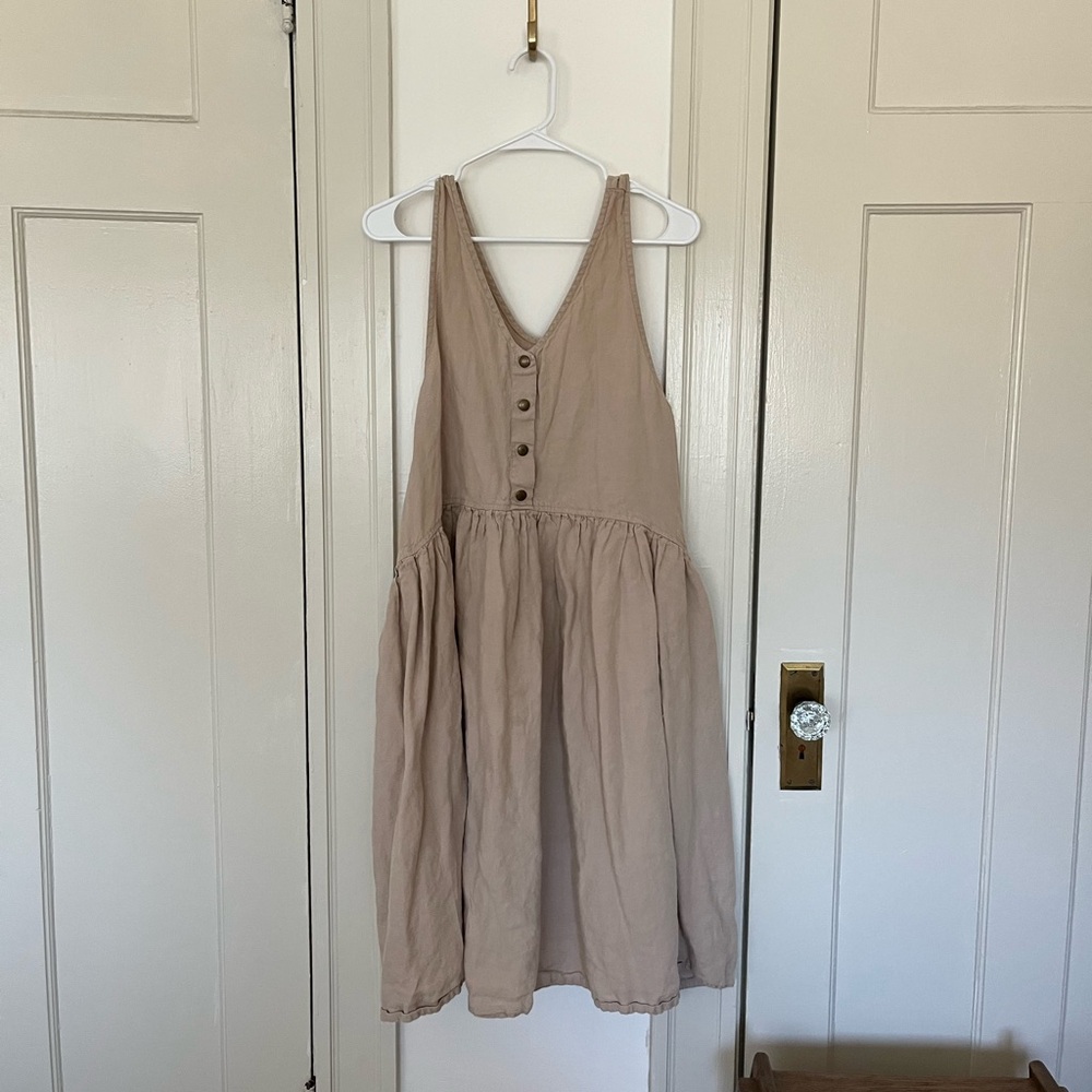 Not perfect linen snap front dress